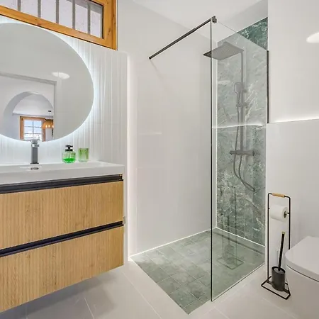 Relax Tropical Lux 1 Sea Line Apartment